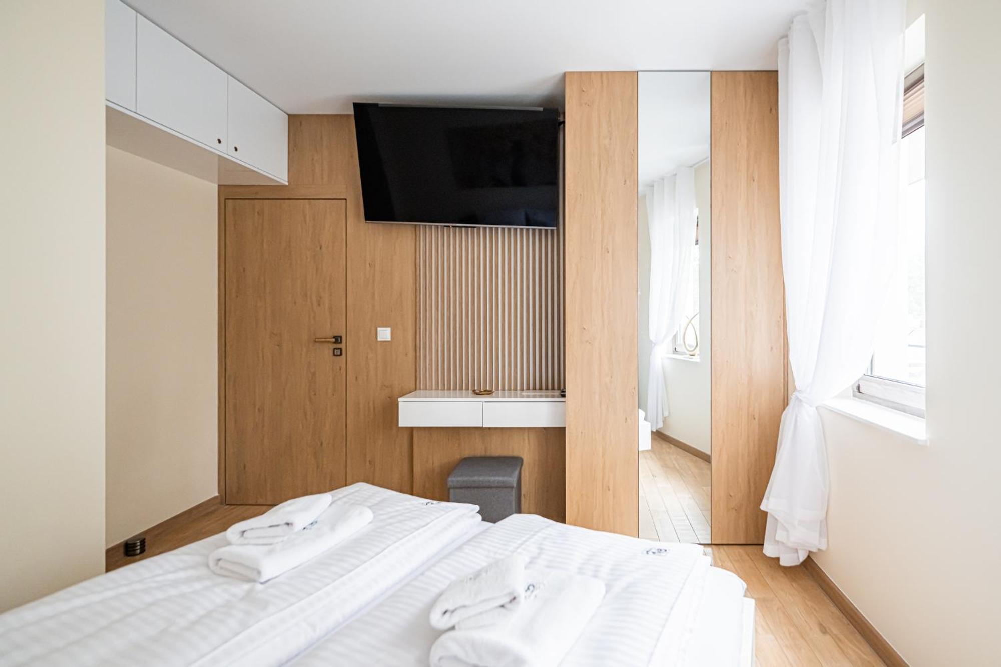 Szklarska C13 Stone Hill Apartment