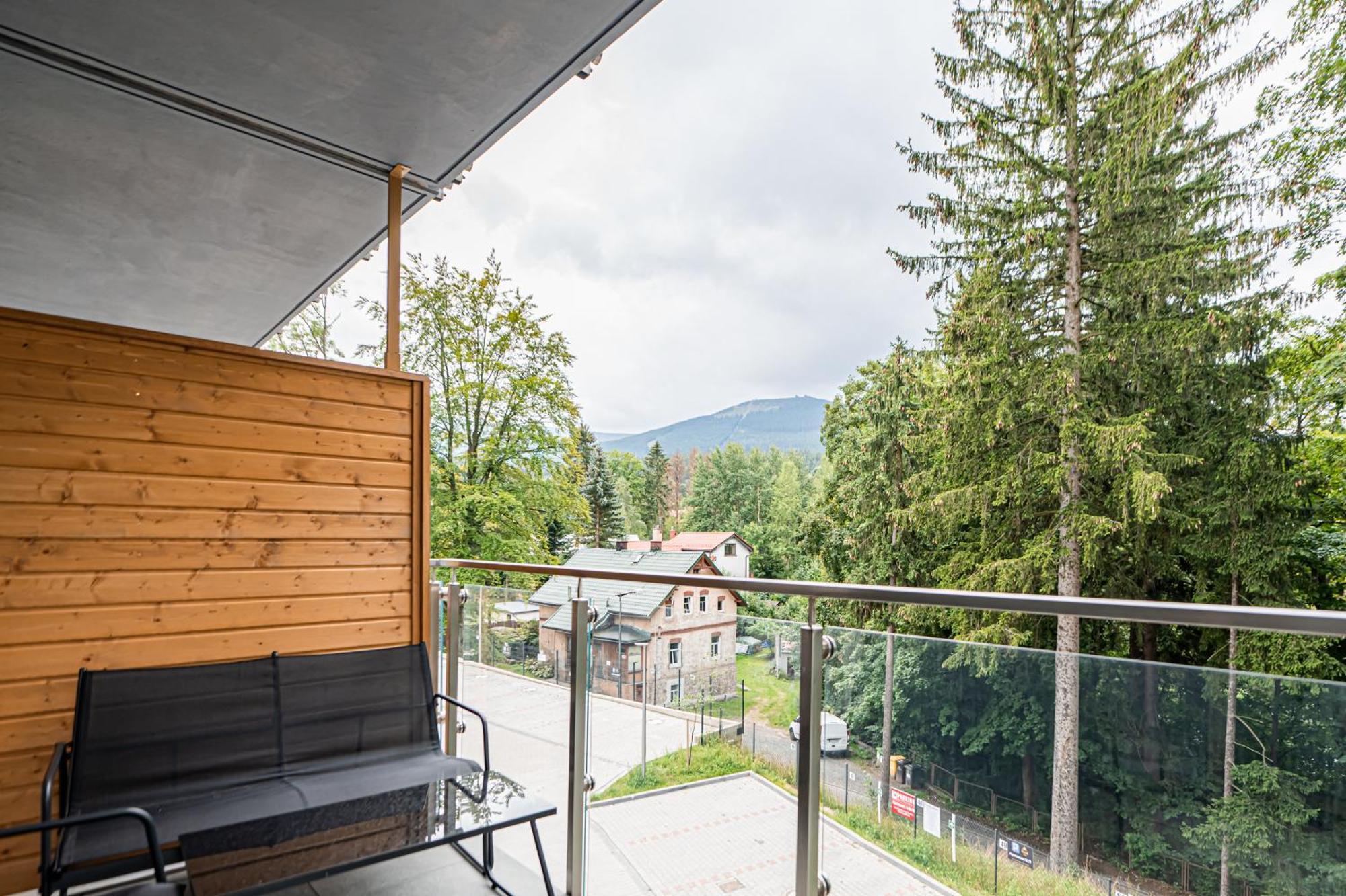 Szklarska C13 Stone Hill Apartment *